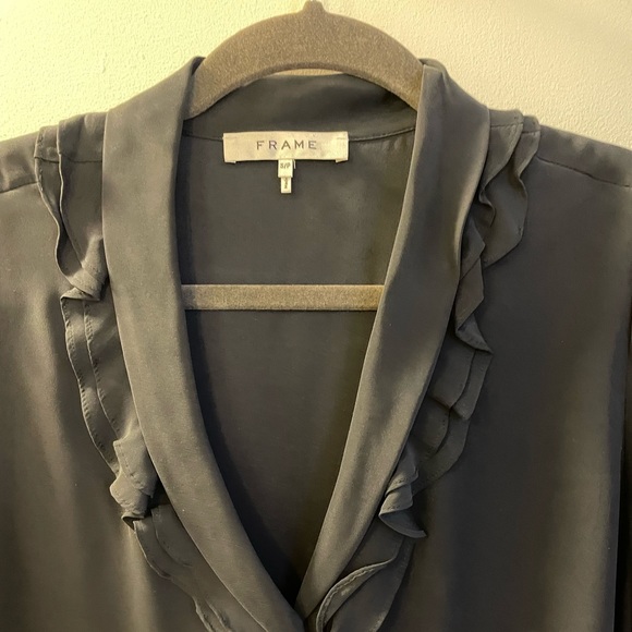 Frame Denim navy silk, ruffle front blouse, nwot, size small - Picture 2 of 3